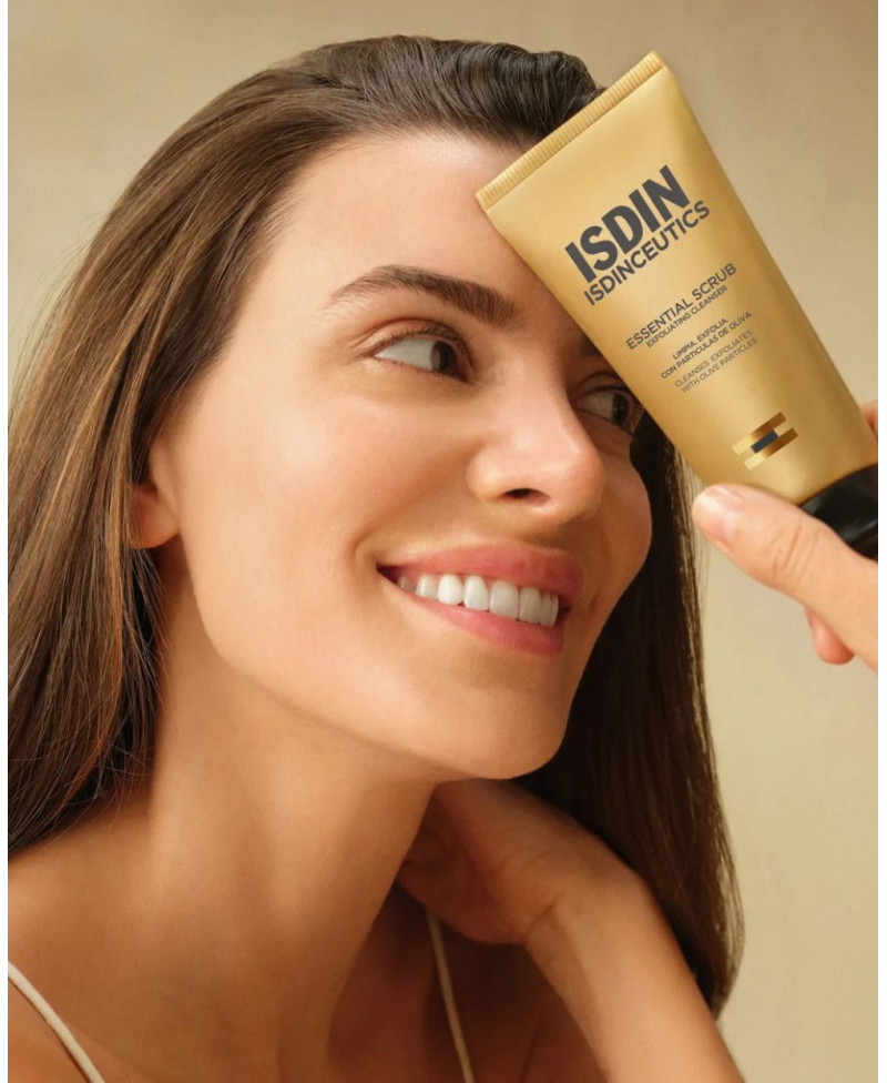 ISDIN Isdinceutics Essential Scrub Gel Limpiador Facial 100 g