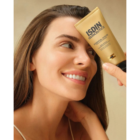 ISDIN Isdinceutics Essential Scrub Gel Limpiador Facial 100 g